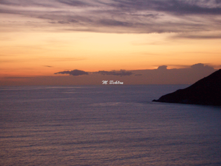 Ein wundersch�ner Sonnenuntergang mit Blick aufs Meer in Phuket