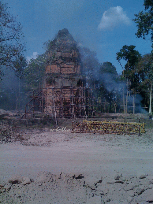 Wat_in_Khu_kan